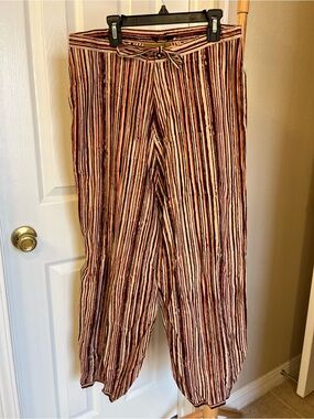 Wide-Leg Striped Tie-Waist Pants in Rust and Cream